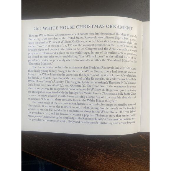 White House Historical Association 2011 Christmas Ornament w/Box - Santa Visits - Picture 6 of 6